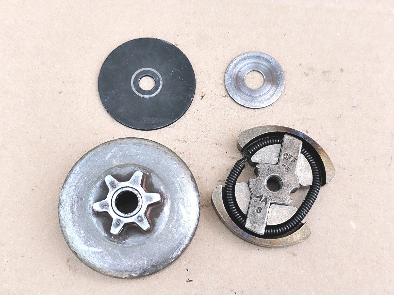 FRIZIONE COMPLETO PER MOTOSEGA HUSQVARNA  McCulloch CS 340 Varie Modelli
