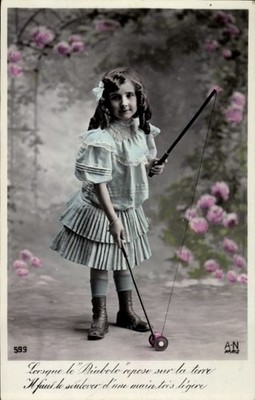 Ak Mädchen spielt mit einem Diabolo - 4469385