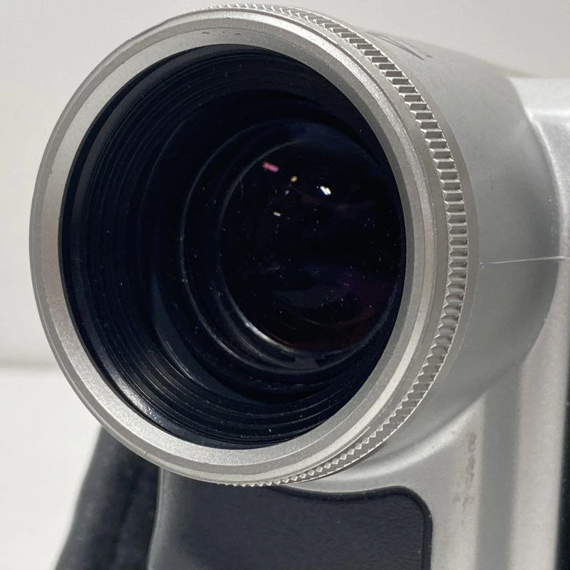 Sharp Viewcam VL-AH150U Hi8 Camcorder (For Parts or Repair) - Image 3 of 4