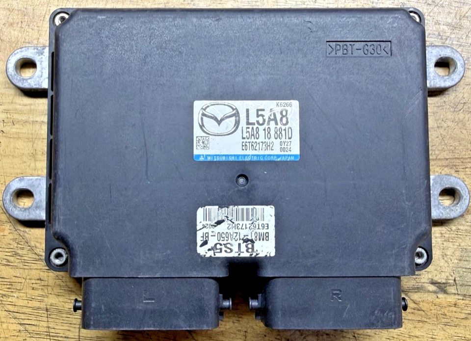 Módulo de control informático motor ECM Mazda 6 2011-13 2,5 L ECU PCM M/T L5A818881D Foto 2 de 4
