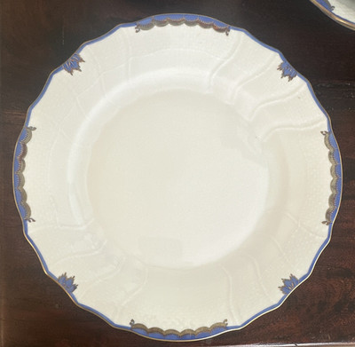Herend Princess Victoria Blue hand painted dinner plate 10 inch