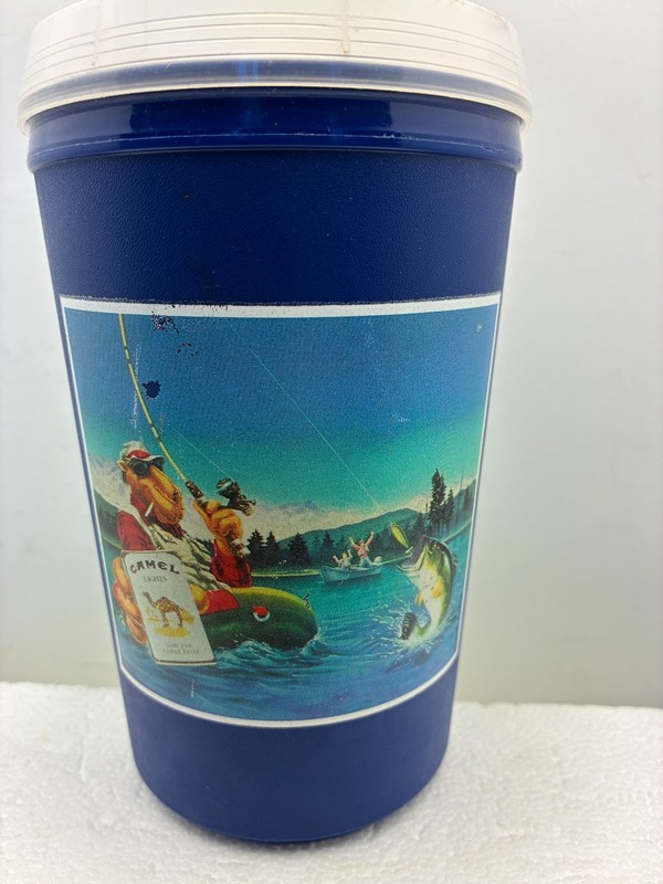 20 OZ. CAMEL JOE BASS FISHING MUG/CUP WITH HANDLE AND LID