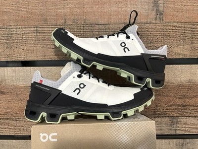 On Cloudventure Peak Men s Low Top Lace-Up Sneakers White/Leaf 34.99235