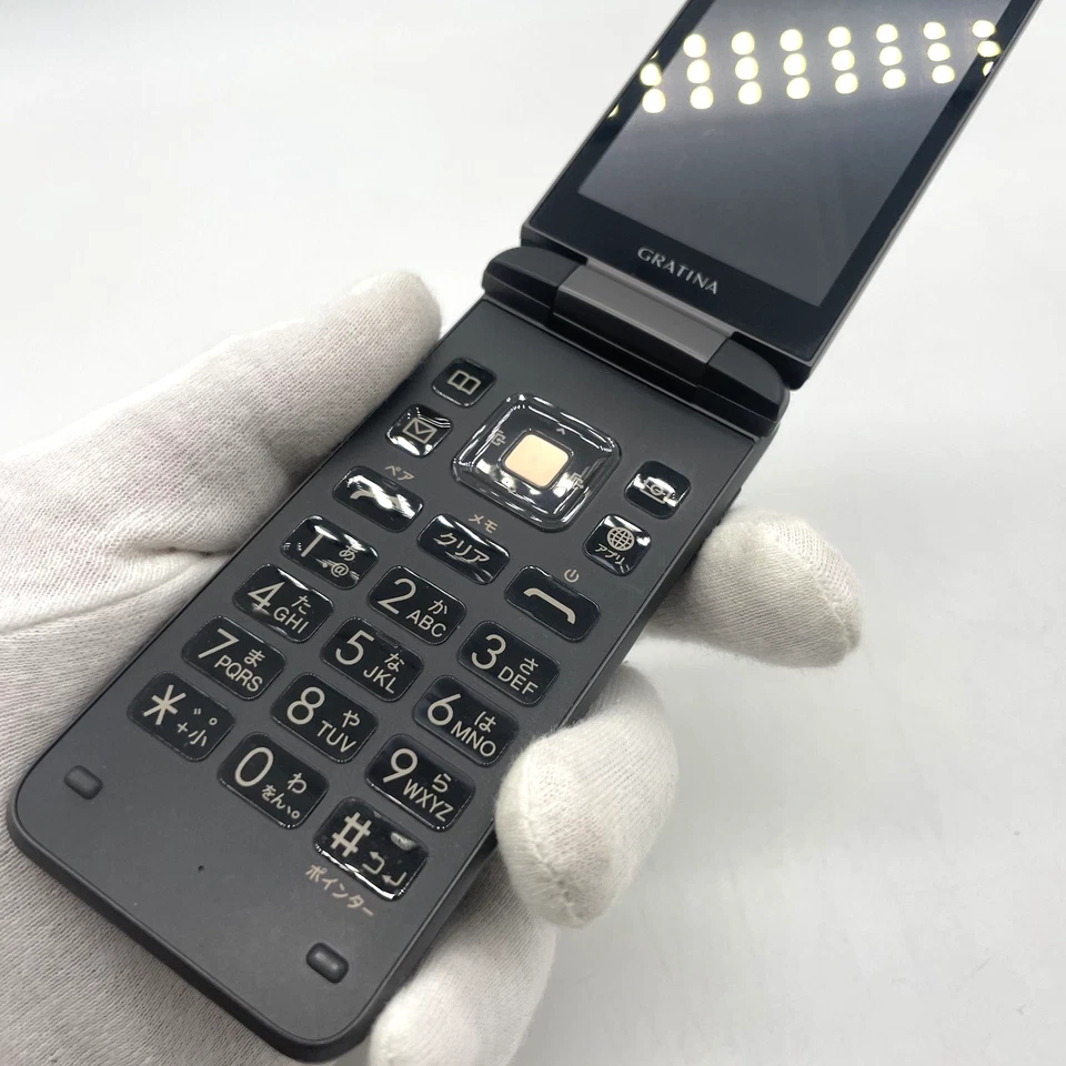 KYOCERA GRATINA DIGNO 4G KYF39 Unlocked Flip Phone Japan Tested & Working - Image 4 of 4