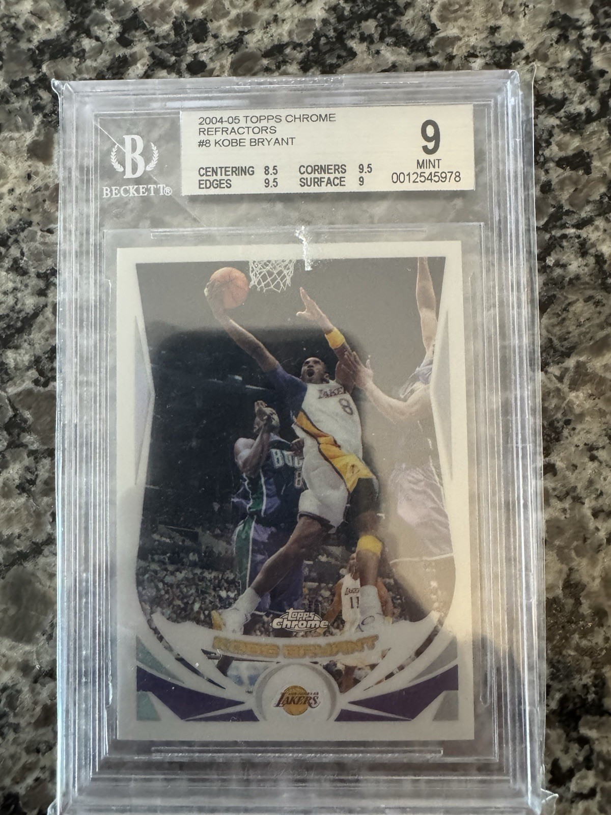 BGS 9 2004-5 Topps Chrome #8 Kobe Bryant Refractor Lakers