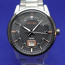 Seiko SUR285P1 Quartz Men’s Watch Black Dial Stainless Steel Box Papers