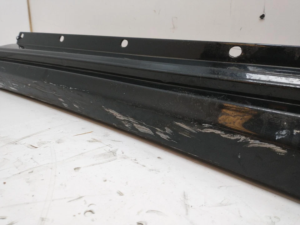 2008 FERRARI F430 Side Skirt Black PART NUMBER 68020910 - RIGHT - Image 4 of 4