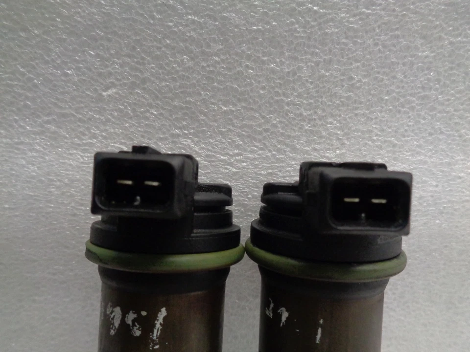 02-05 BMW 745LI MOTOR VÁLVULA VARIABLE CONTROL DE DISTRIBUCIÓN SOLENOIDE OEM DK81079 Foto 2 de 4