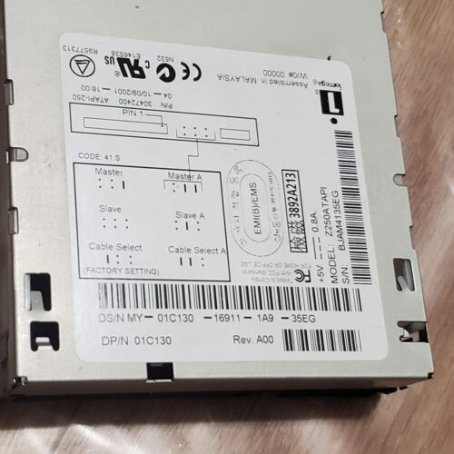 Iomega ATAPI Zip250 Zip 250 IDE 250MB Internal Drive Model Z250ATAPI Black - Picture 3 of 3
