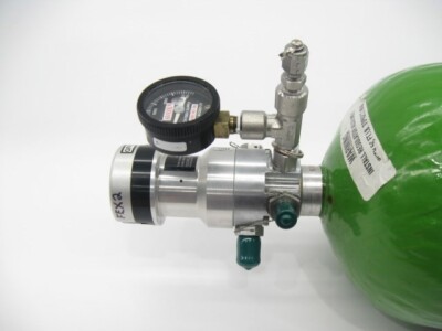 Avox Aviation Oxygen Cylinder / Bottle with Regulator Valve - PN