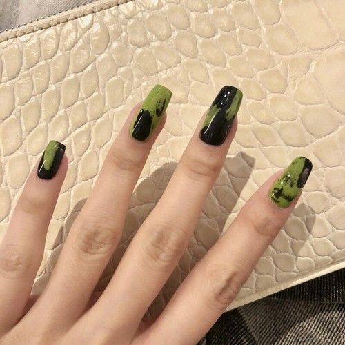 24Pcs Decor Nail False Black Green Graffiti French Artificial Tips Manicure Tool - Picture 1 of 11