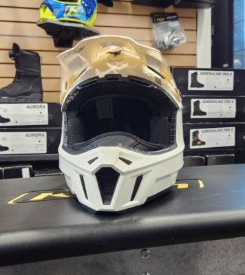 Klim F3 Carbon Helmet ECE XL Assault Camo White # 3761-000-150-007