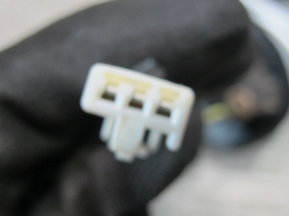 00-05 TOYOTA MR2 SPYDER ЛЕВАЯ ДВЕРЬ НАРУЖНЫЙ БОКОВОЙ ВИД ПИТАНИЯ ЗЕРКАЛО OEM - Изображение 4 из 4