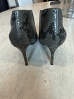 Calvin Klein Faux Snake Open Toe Pump. 9.5m. Guc. Grey/Black. Fun Shape! — photo 3