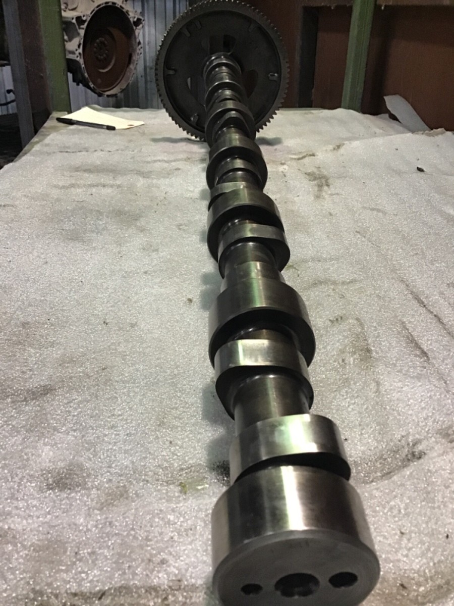 3966430 Cummins camshaft with Camshaft gear 3950134 for 8.3 ISC 