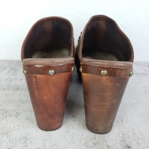 UGG Clogs Mules Leather Wood Sherpa Studded Platform Chunky Heel size 9 Boho - Picture 7 of 12
