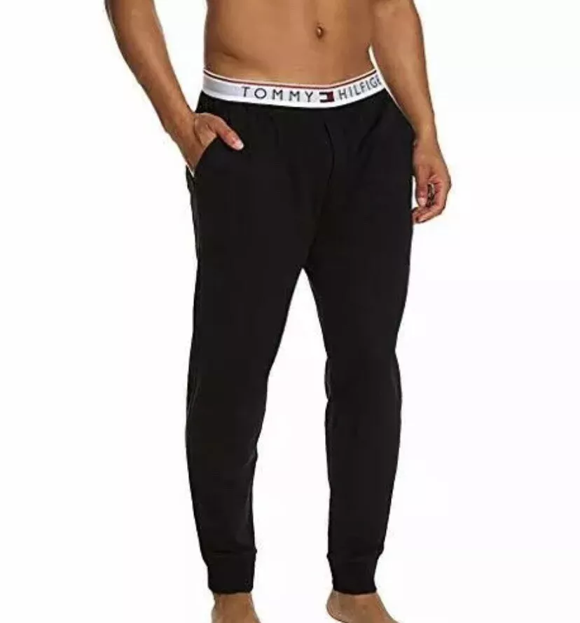 Tommy Hilfiger Men s Solid Black Woven Loungewear French Terry Jogger 09T3288001