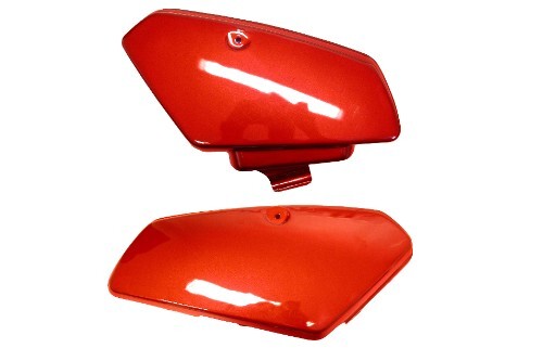 Side Panels Red For Honda C90 Cub - Picture 1 of 1