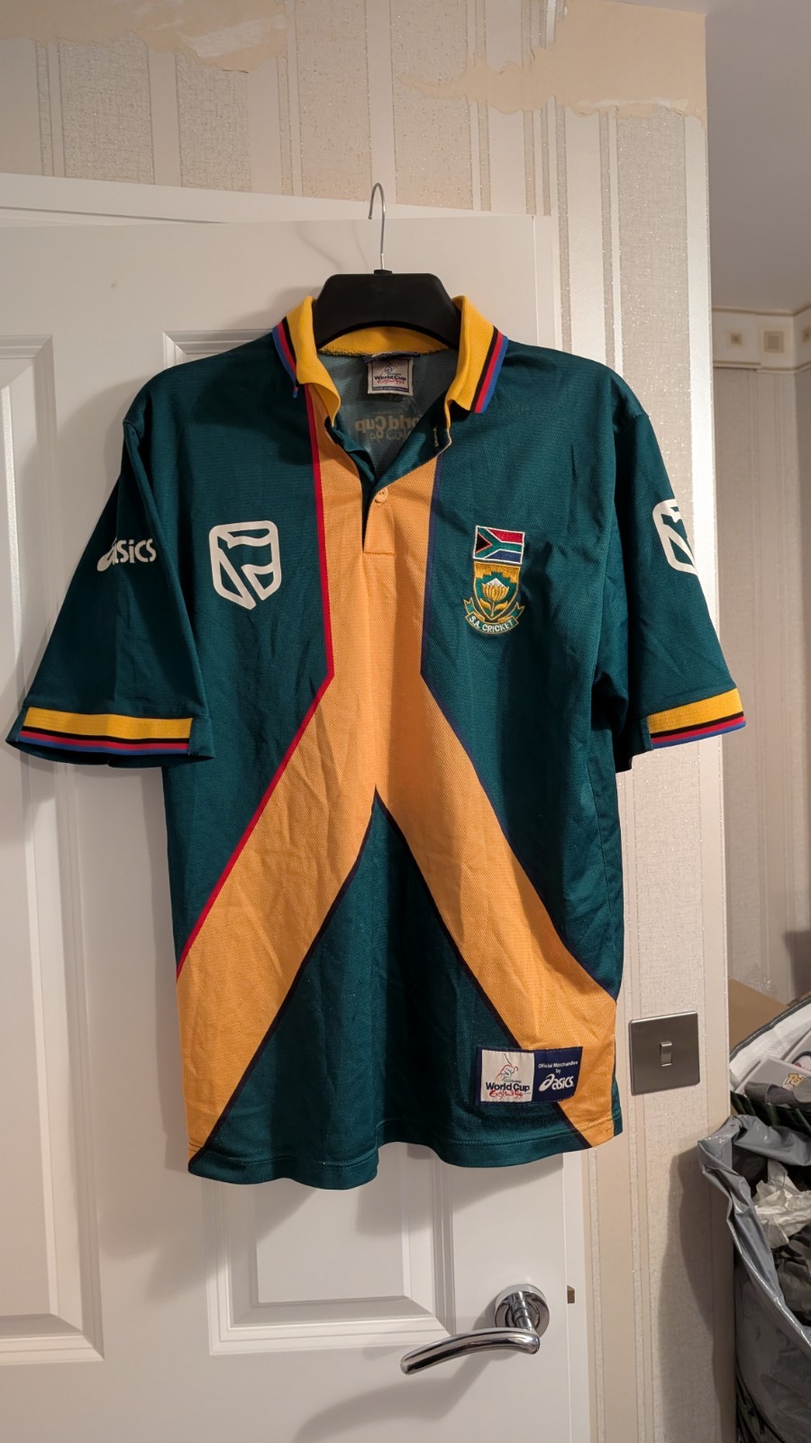 Picture 1 of 6