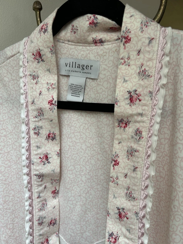 Bata Villager talla mediana rosa satinado envolvente redonda para mujer Liz Claiborne Co Foto 4 de 4