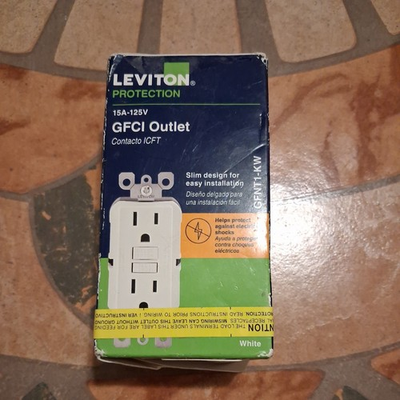 #ad Leviton GFNT1 KW 15A 125V GFCI Receptacle Outlet $4.50