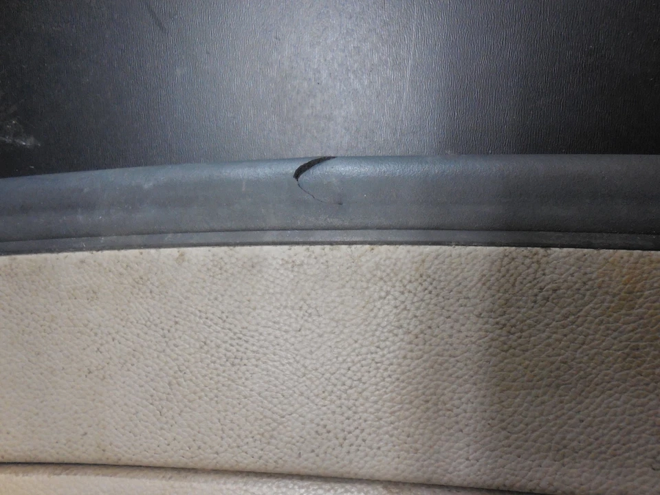 Cubierta de solapa superior central trasera 120433902 para 02-06 Mercedes Benz R230 SL600 SL500 Foto 2 de 4