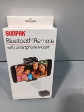 Sunpak Bluetooth Remote With Smartphone Mount