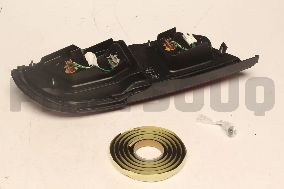 B655560F00 Genuine Nissan LAMP-RR-COMBI B6555-60F00 | eBay