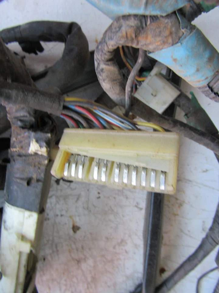 Honda Civic AK Sedán Modelo 1984 87 motor ZA1 1,2cc 12V arnés de cableado LHD... - Imagen 4 de 4