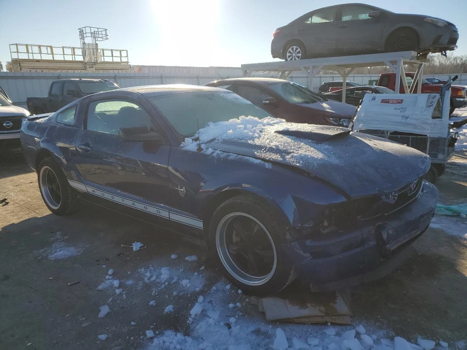 Б/у суппорт заднего левого дискового тормоза подходит: 2009 Ford Mustang заднее основание V6 L. заднее L - Изображение 2 из 4