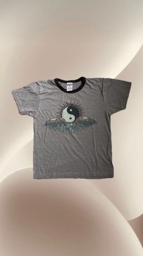Vintage ying yang shirt - Gem Vintage ying yang shirt - Gem