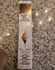Charlotte Tilbury Beautiful Skin Foundation 1...