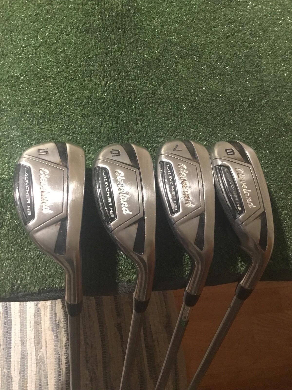 Cleveland Ladies Launcher HB Irons Set (5-8 Irons) Miyazaki 