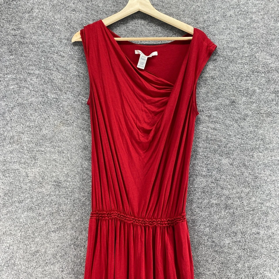 Mono Max Studio Mujer M Mediano Rojo Cuello en V Sin Mangas Ajustado Informal Sólido Foto 3 de 4