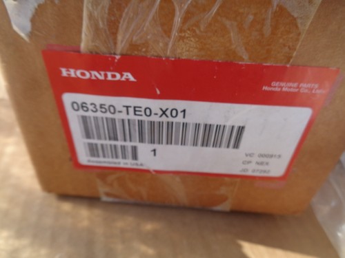 GENUINE HONDA 2008 09 10 11 2012 ACCORD KEY LOCK CYLINDER SET OEM 06350-TE0-X01 - Picture 6 of 7