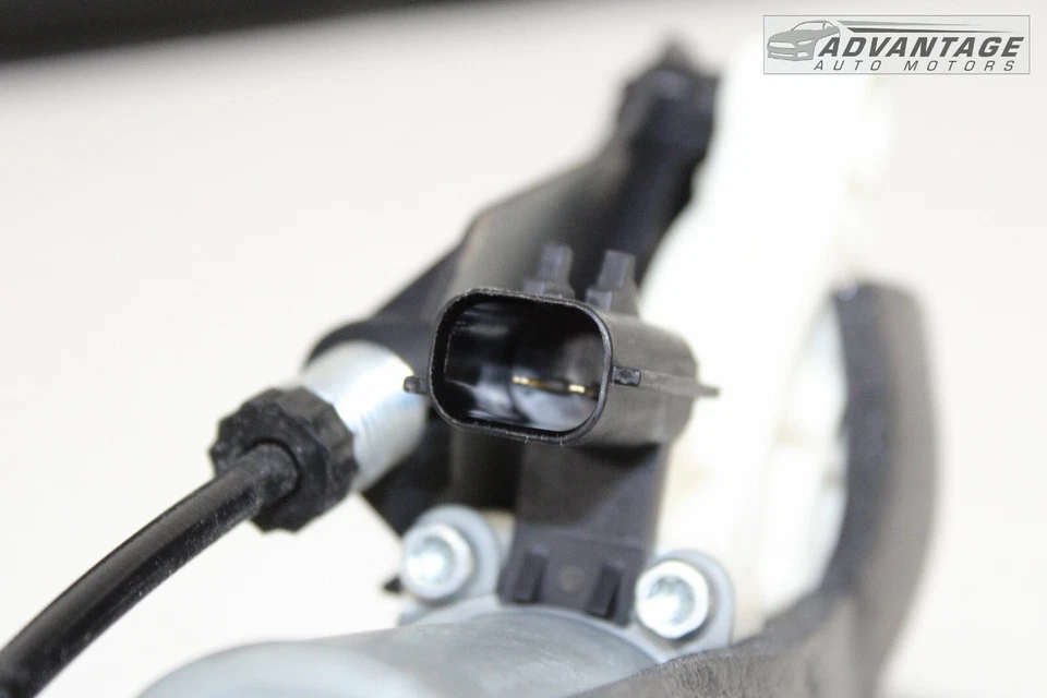 Dodge Ram 1500 2013-2018 doble cabina ventana trasera corredera vidrio con motor OEM Foto 4 de 4