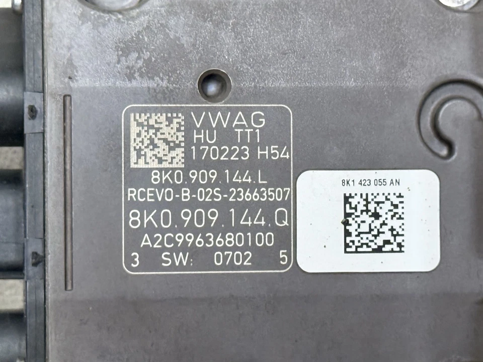 AUDI A4 A5 S4 S5 8T RS5 2013-2017 módulo de piñón y cremallera de dirección eléctrica OEM Foto 2 de 4