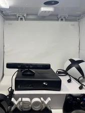 Microsoft Xbox 360 Slim S 4GB Console Bundle With Kinect, Controller & Cords