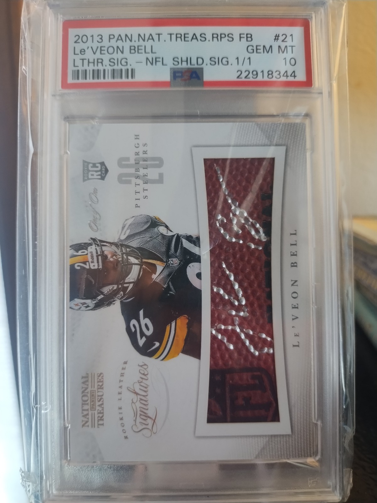 2013 National Treasures Le'Veon Bell Rookie Leather Auto SHIELD 1/1 NFL PSA 10