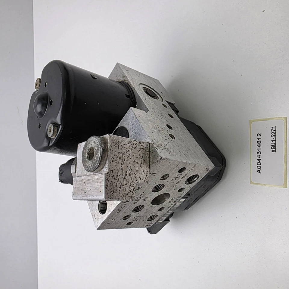 Módulo de control de bomba de freno ABS 2000-2006 Mercedes-Benz CL500 A0044314612 Foto 4 de 4