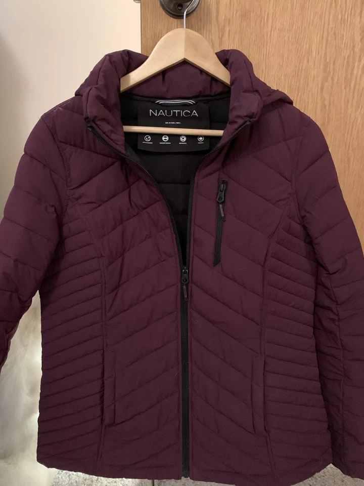 Chaqueta acolchada para mujer Nautica talla L Foto 2 de 4