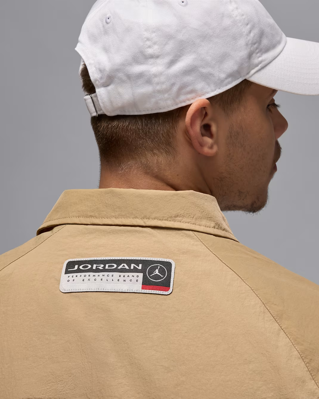 Nike Air Jordan Essentials Mens Coaches DWR Windbreaker Jacket Khaki Size Medium thumbnail 18