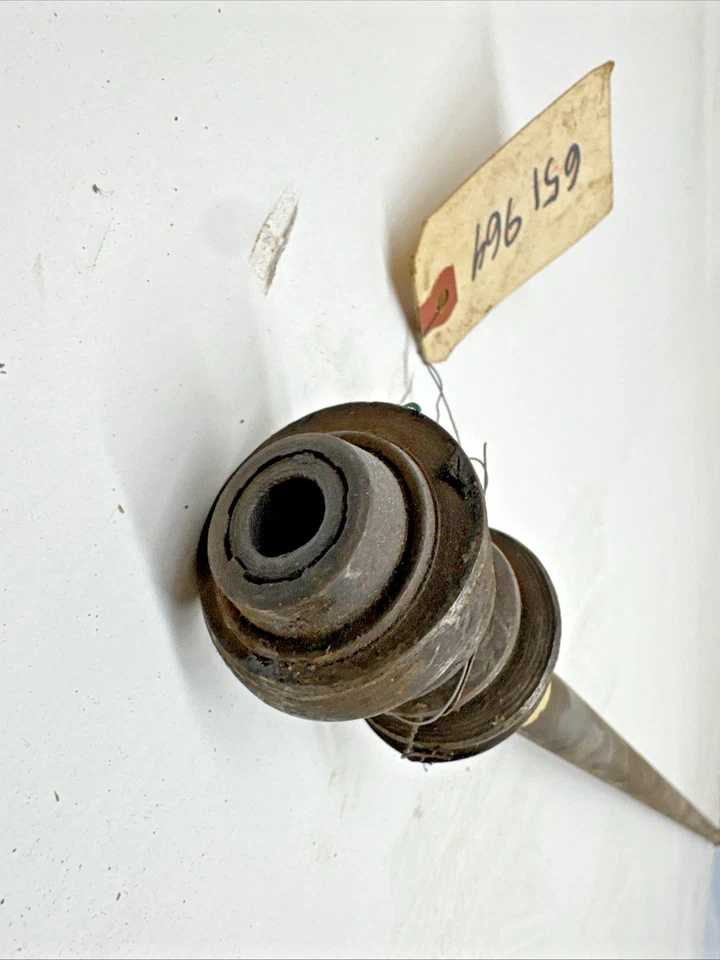 For 1936 Plymouth Sedan Steering Gear Worm & Tube NOS 651964 - Image 3 of 3