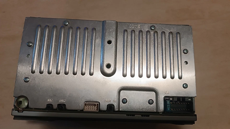 Pioneer AVH-A240DAB 2DIN DAB/DAB+ Autoradio Digitale - Nero - Immagine 3 di 4