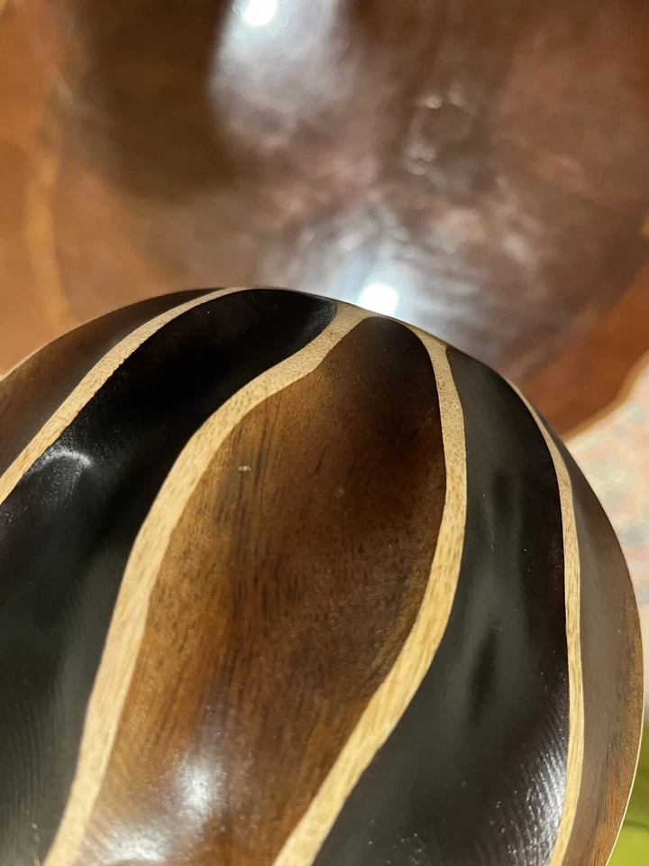 Striped Wooden Vase - Vintage - Image 4 of 4