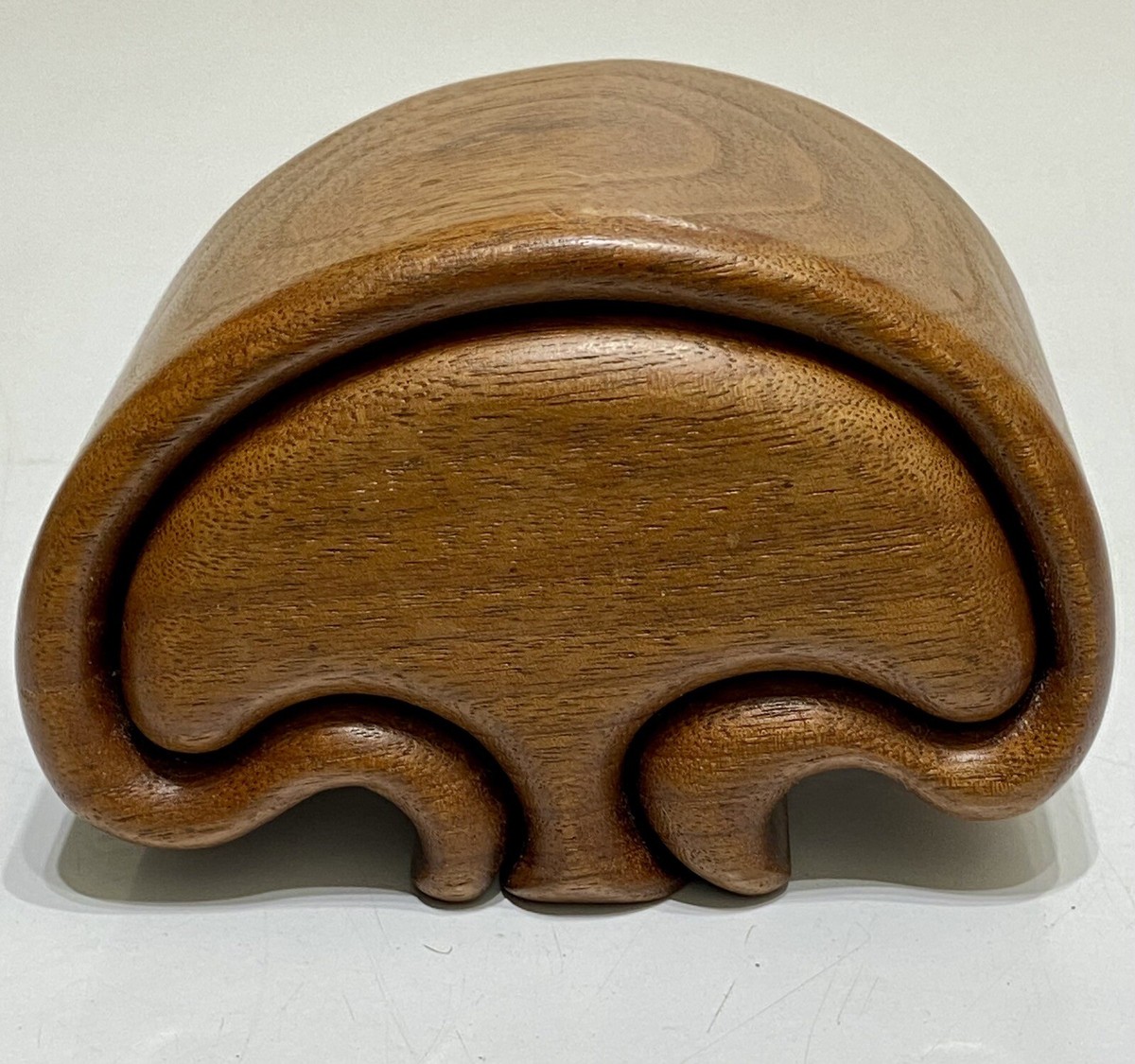 VINTAGE FRED MARILYN BUSS FRENCH WALNUT WOOD WOODEN TREE LOGO BOX