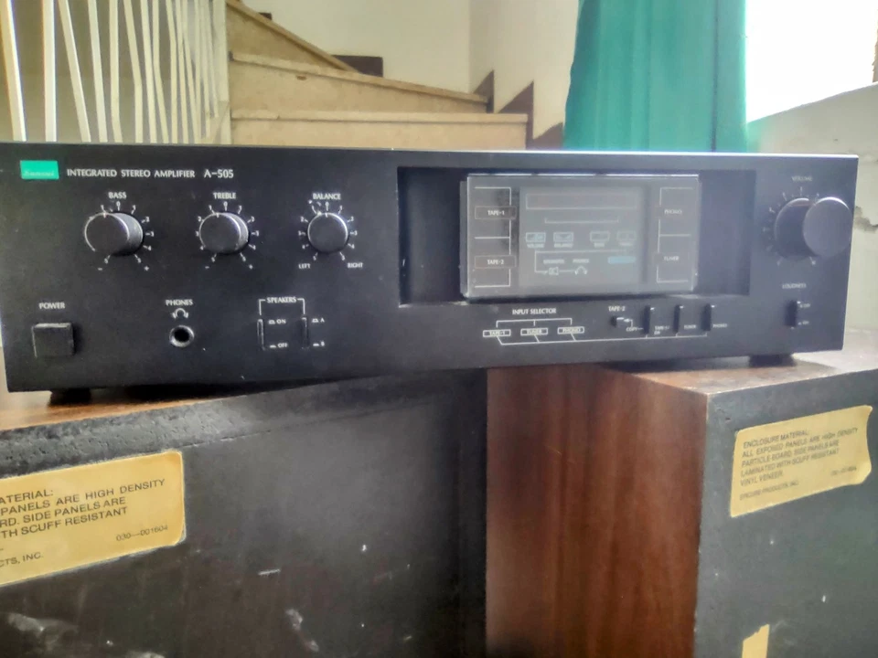 AMPLI. INTEGRATO SANSUI mod. A-505............ completamente funzionante Splend. - Imagem 4 de 4