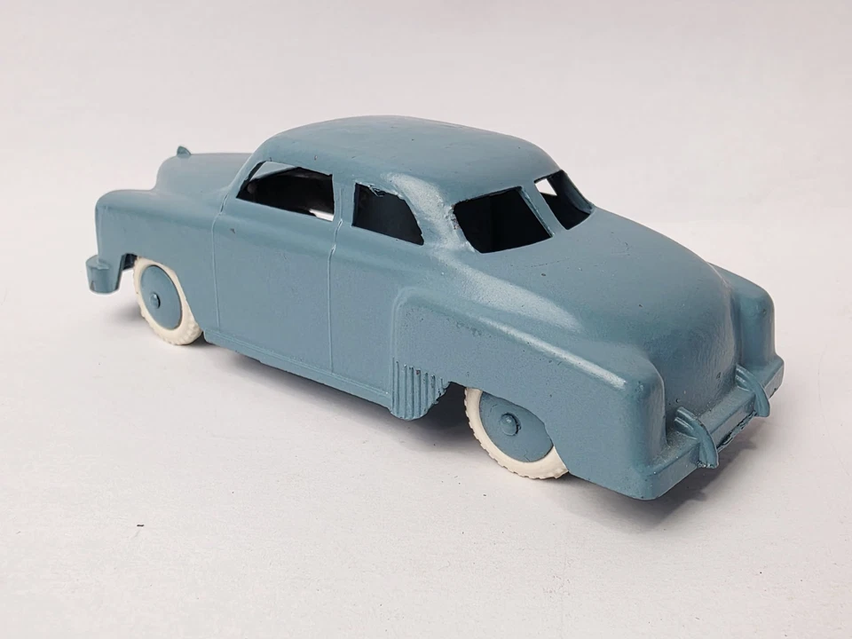 VINTAGE MERCURY #6 STUDEBAKER ITALY 1/43 SCALE NEAR MINT VERY NICE!!!!! - Image 2 of 4