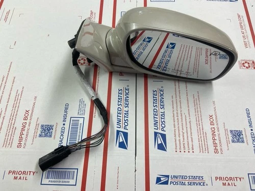 04-11 Lincoln Town Car RH Passenger Side Heated Mirror G4 Paint Code OEM