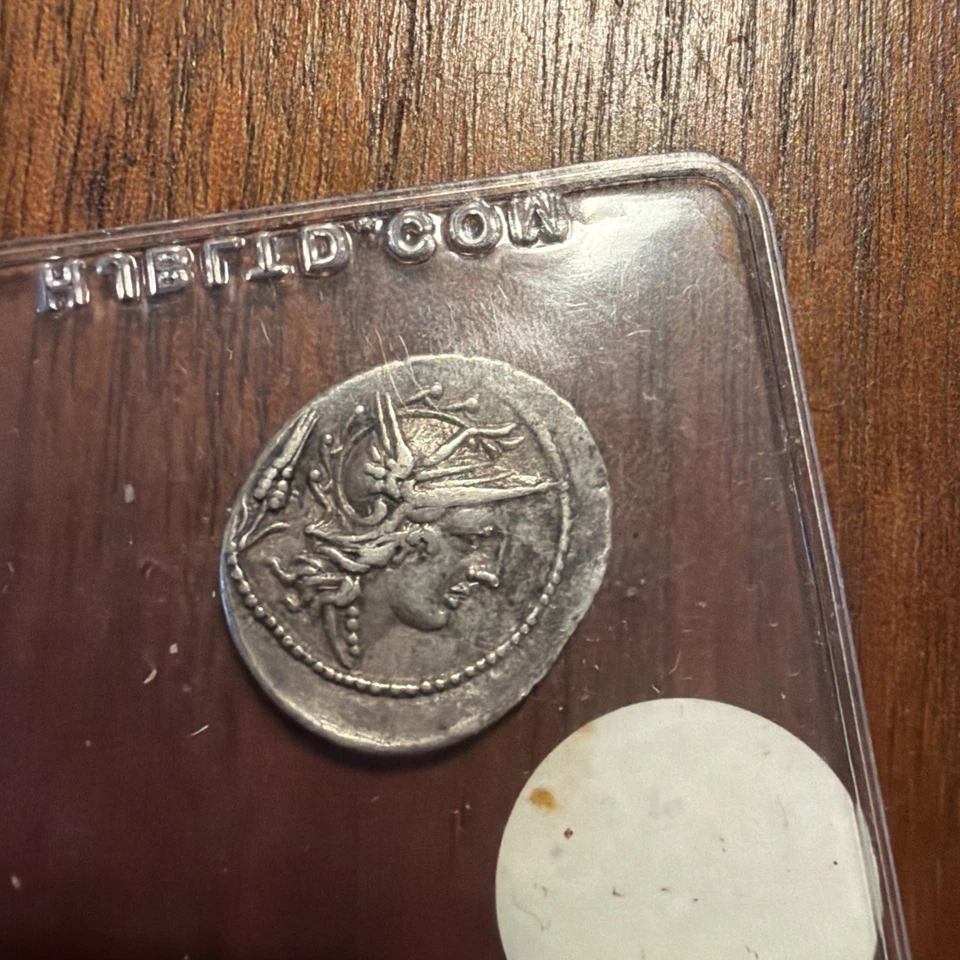 141 BC L. JULIUS SILVER AR DENARIUS ROMAN REPUBLIC Ex - Harlan Berk - Chicago - Image 4 of 4